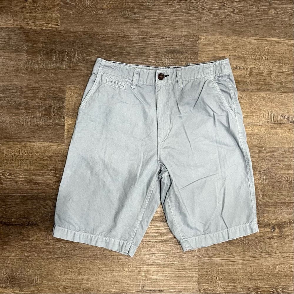American eagle outfitters men’s light blue shorts size 33​​​​